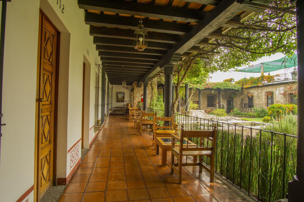 Hotel Posada De Don Rodrigo Antigua Exterior foto