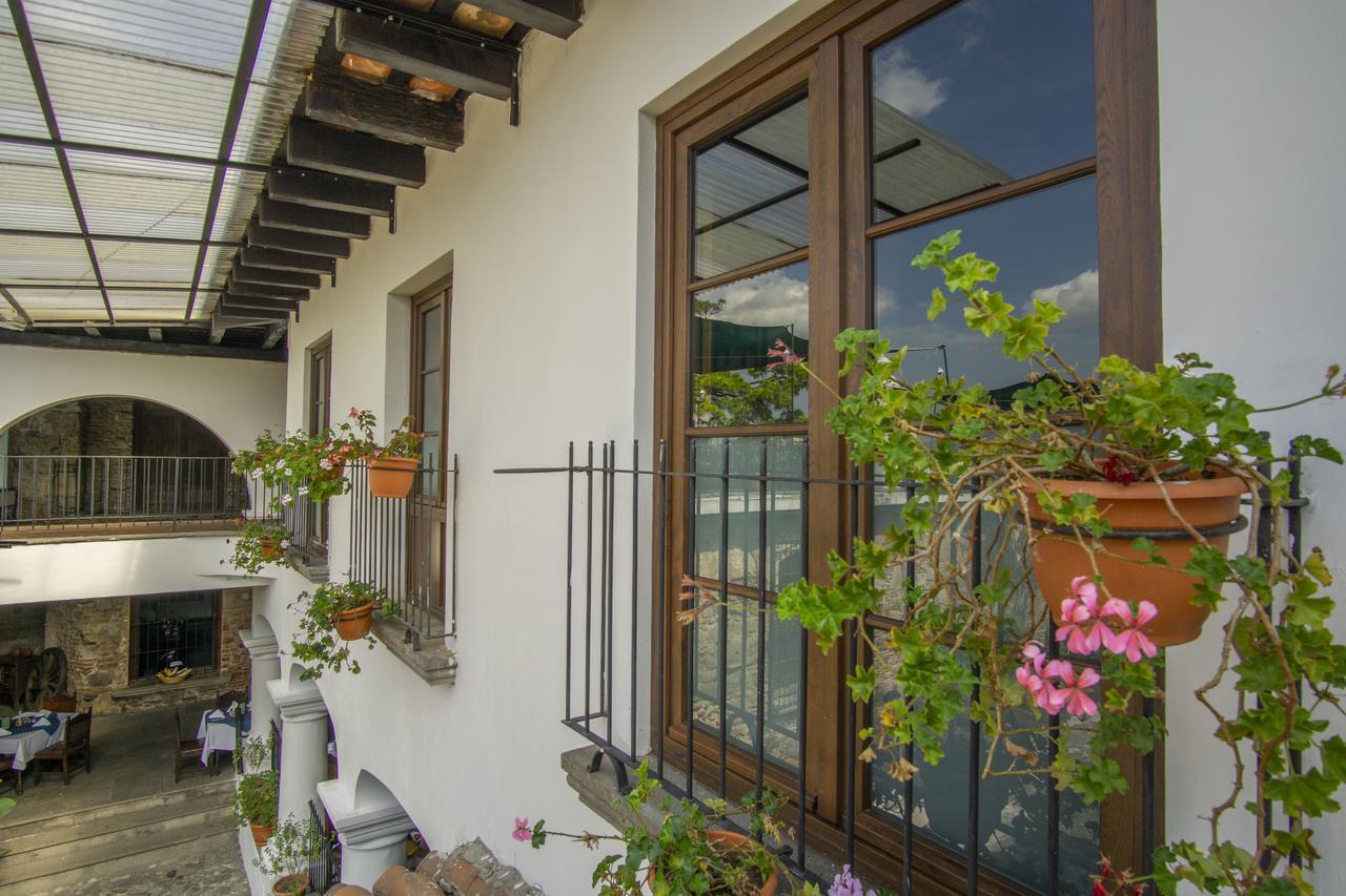 Hotel Posada De Don Rodrigo Antigua Exterior foto